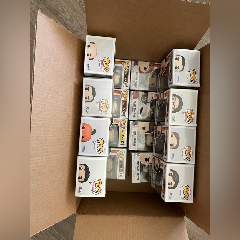 The Office Funko POP Box (16 count) - Picture 4 of 6